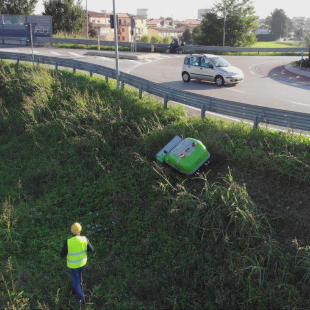 destroçador robofox elétricocarril 25 - carril.pt - Carril.pt