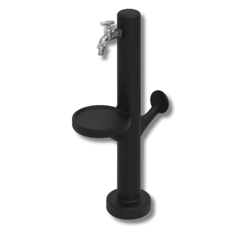 FONTE DE JARDIM C/TORNEIRA ¾”, BASE PARA REGADOR E SUPORTE PARA MANGUEIRA